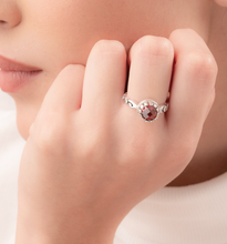 Load image into Gallery viewer, Anello con pietra centrale