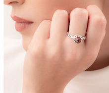 Load image into Gallery viewer, Anello con pietra centrale