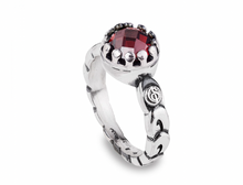 Load image into Gallery viewer, Anello con pietra centrale