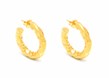 Carica l'immagine nel visualizzatore di Gallery, Orecchini Stone piccoli dorati